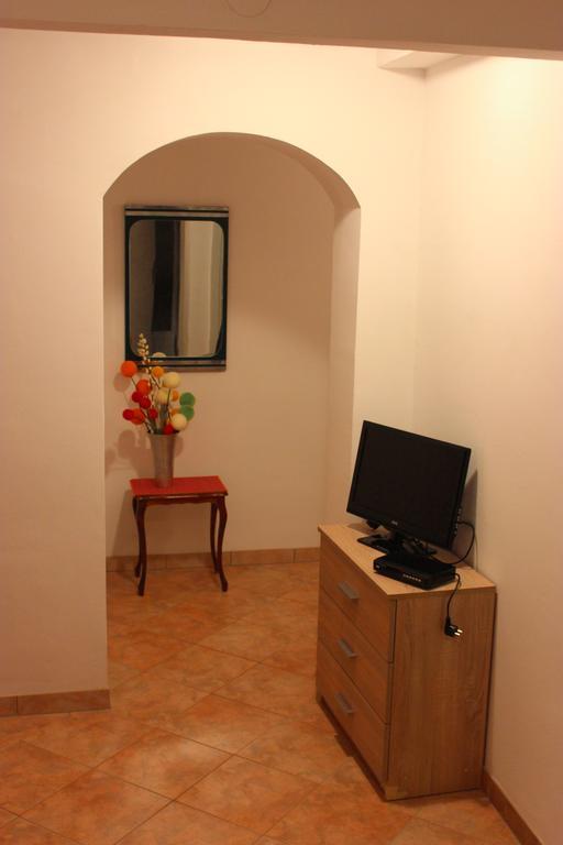 Apartmani Kardum Brodarica ブロダリツァ エクステリア 写真